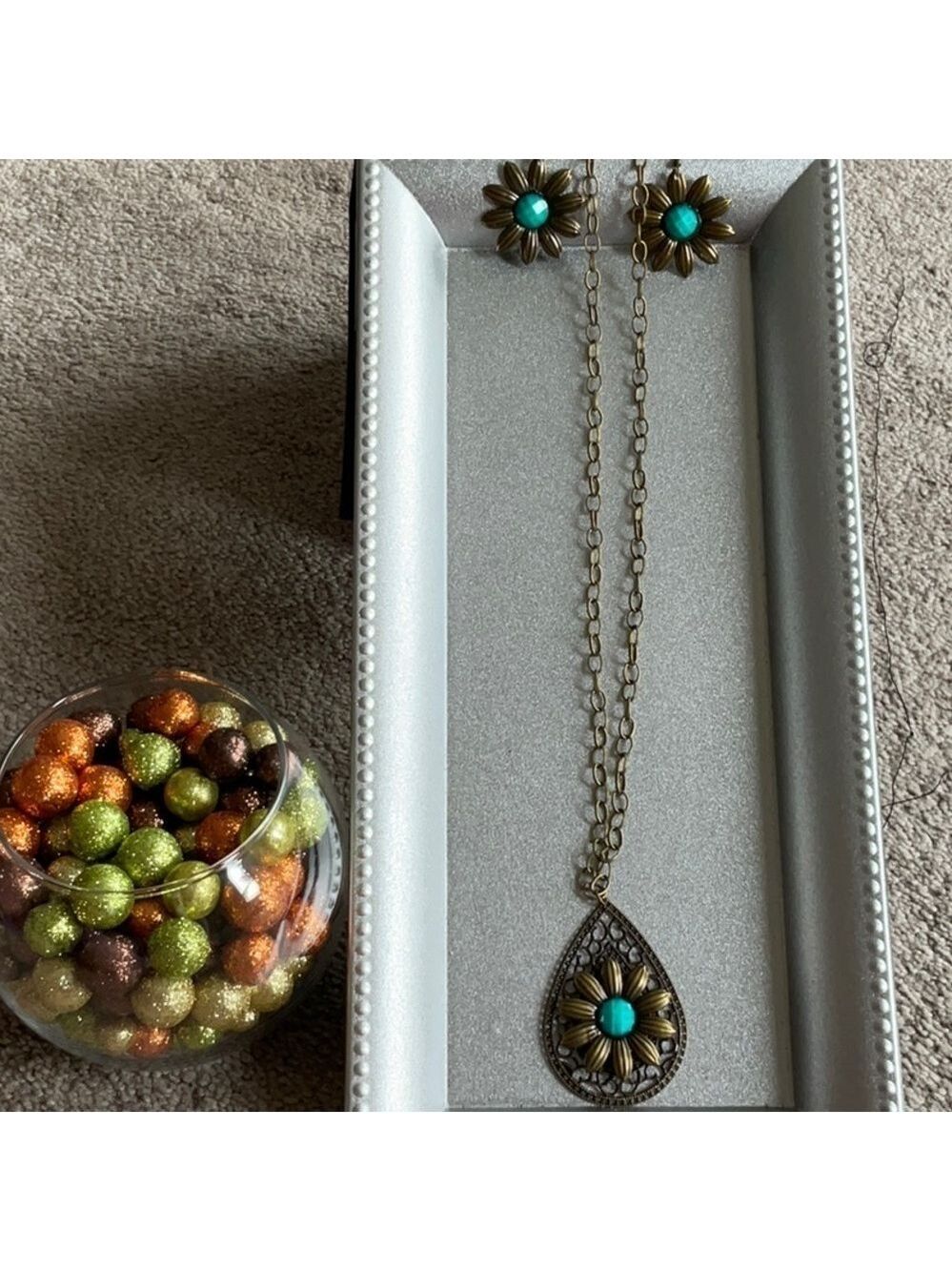 Flower Pendent Earrings